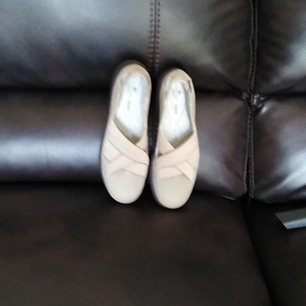 Size 9 Clark. shoes.